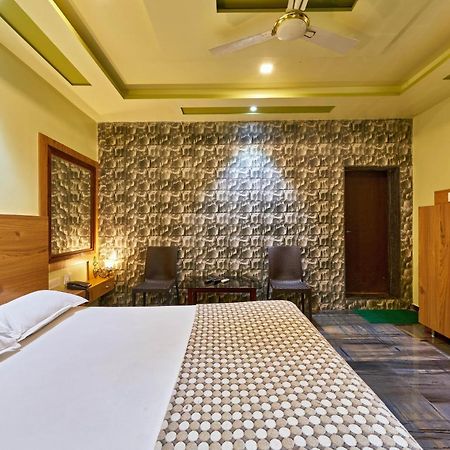 Hotel Saptarang Residency Panhāla Exterior foto